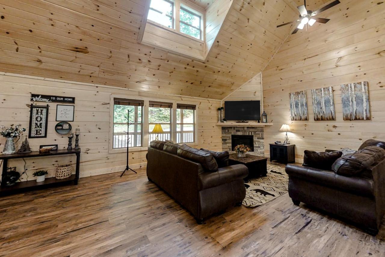 Misty Mountain Retreat Sevierville Exterior foto