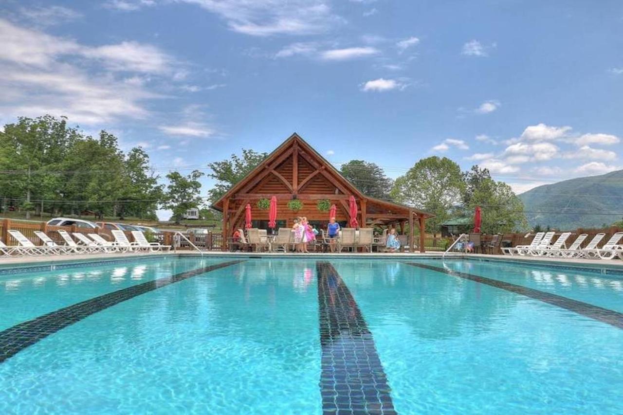 Misty Mountain Retreat Sevierville Exterior foto