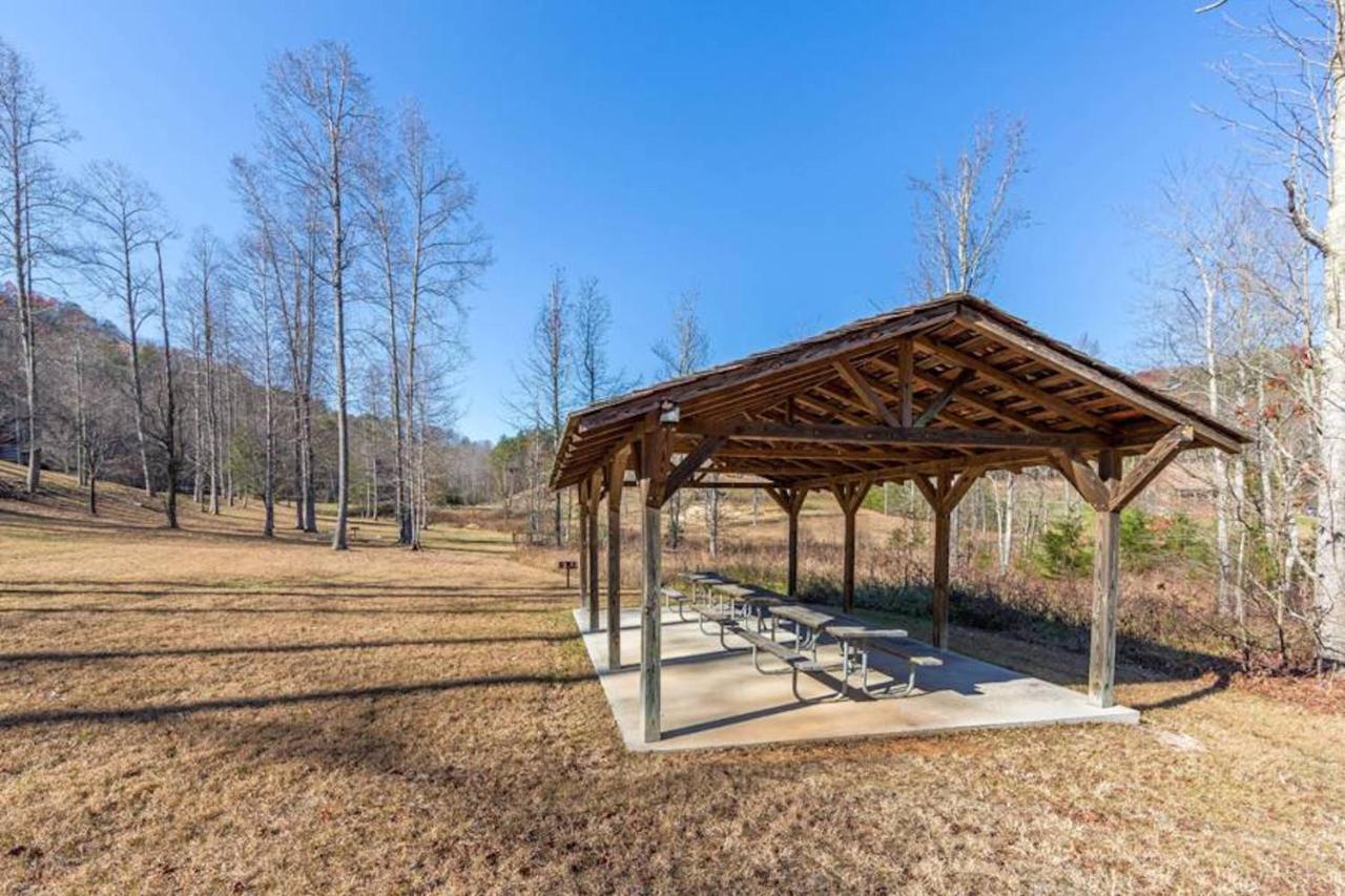 Misty Mountain Retreat Sevierville Exterior foto